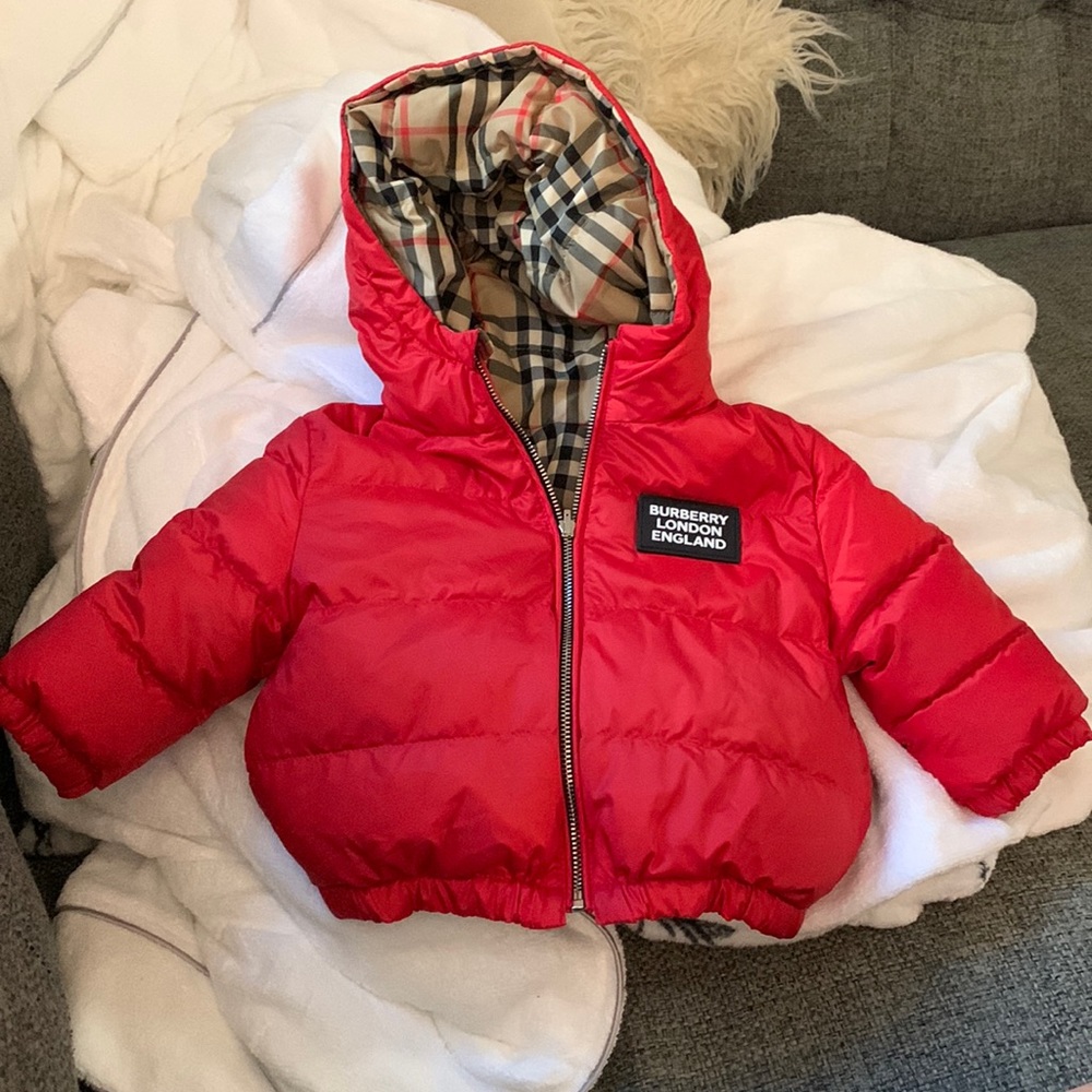 *NEW WITHOUT TAGS* AUTHENTIC INFANT BURBERRY JACKET, REVERSIBLE, 6 MONTHS